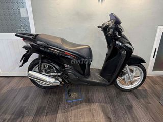 Honda SH125 DK 2023 Đen Bóng Úp Full SH Ý