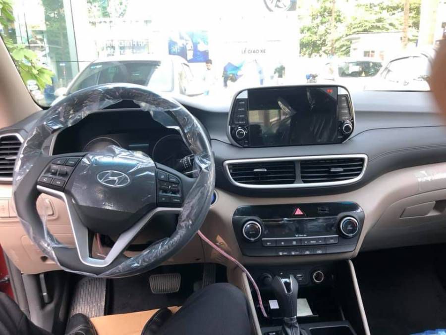 Hyundai Tucson 2.0 2019 moi Ho Chi Minh, Ho tro ngan hang 80-90%