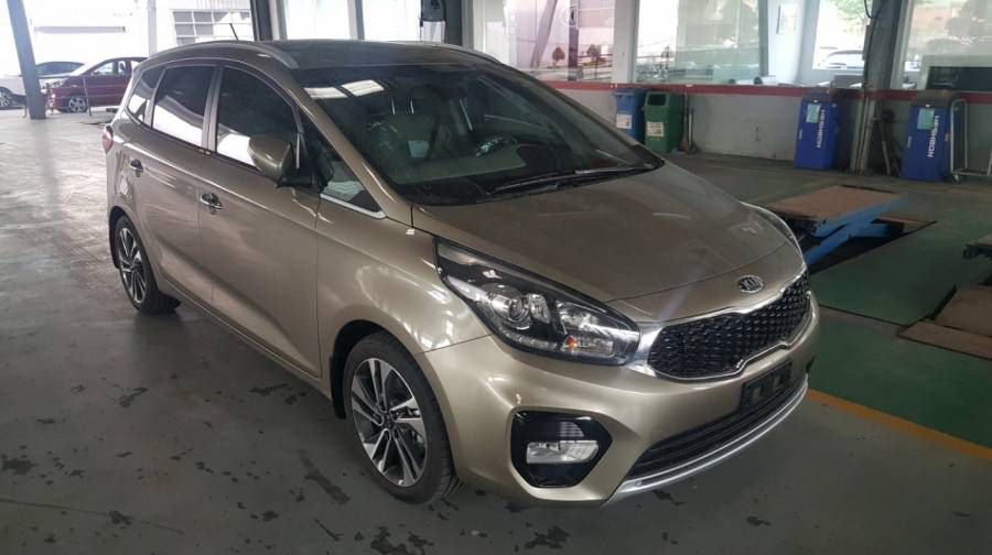 KIA Binh Tan-0933.88.77.80 - Rondo MT 2019 moi Ho Chi Minh