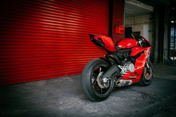 Ducati 899 Panigale độ chất với cặp mâm sợi carbon BST ảnh 11