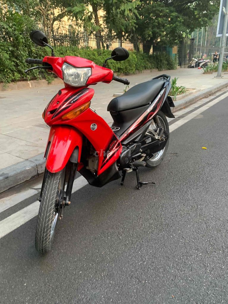 Xe YAMAHA Taurus S-110cc màu đỏ đen