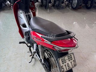 xe Honda wave 110 màu đỏ